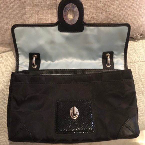 Coach shoulder bag - Picture 3 of 3